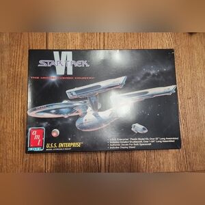 Star Trek VI USS Enterprise and Shuttlecraft AMT ERTL NEW Model Kit 8617 SEALED